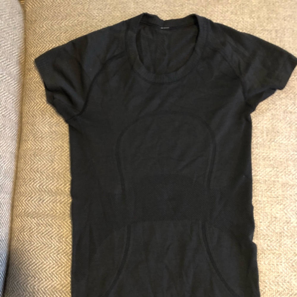 Lululemon swiftly tech tee